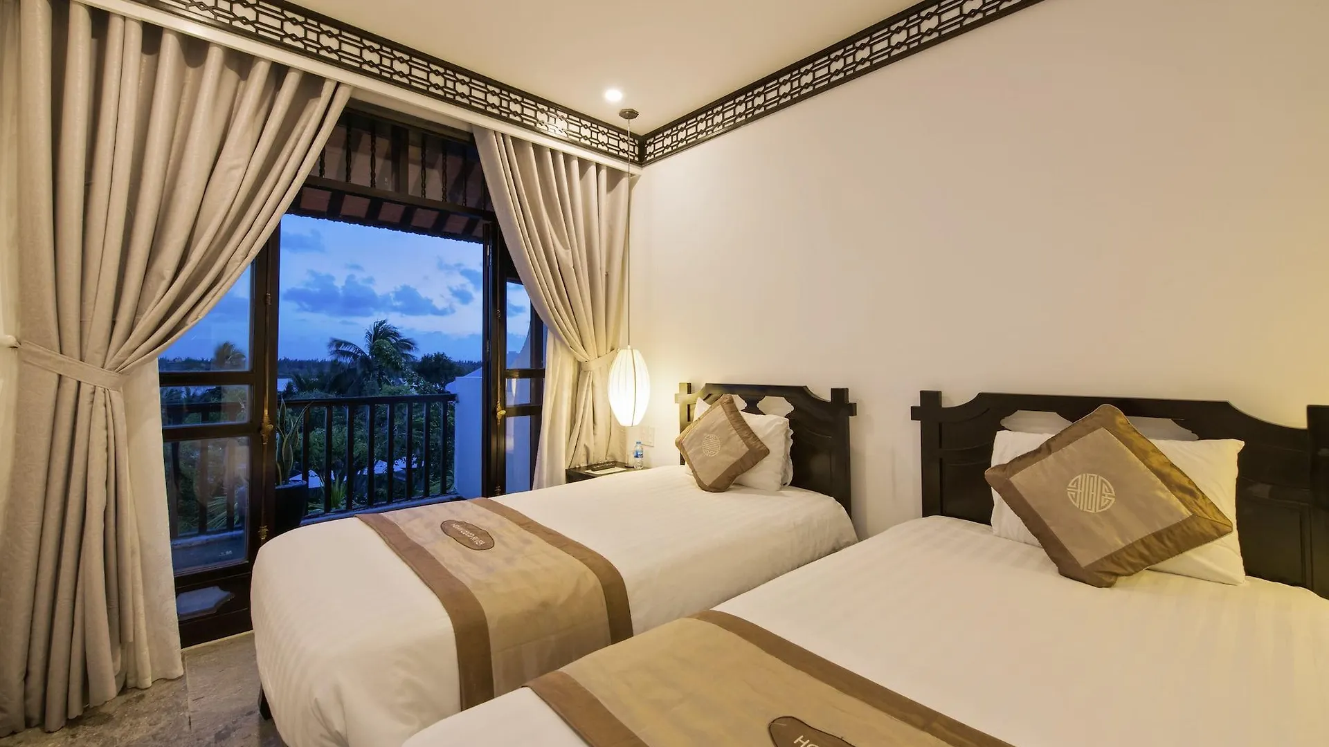 Hoi An Coco River Resort y Spa